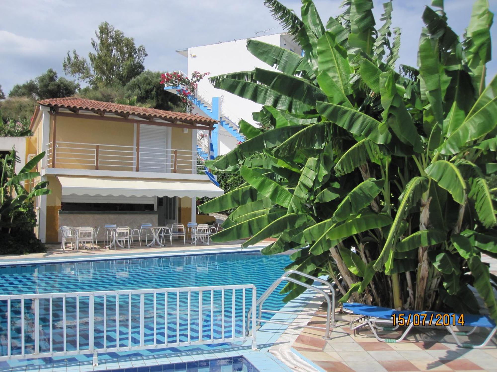 Yanna Studios & Apartments Tsilivi  Exterior photo